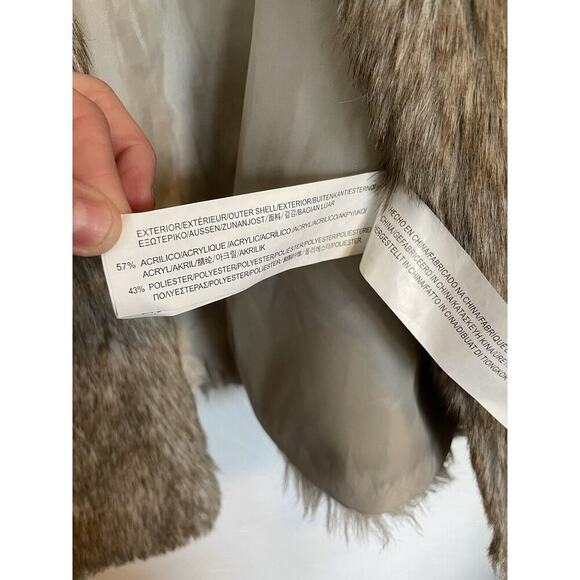 Pull And‎ Bear Faux Fur Vest Women’s Size L - Neutral Mobwife Statement Piece - Picture 5 of 8